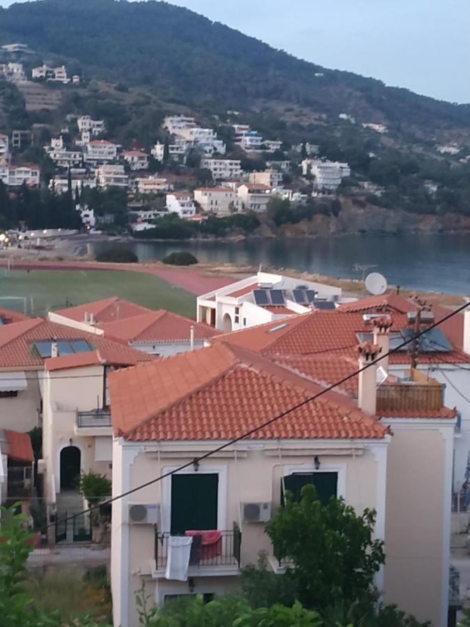 Elthimia'S Apartment Poros Town Luaran gambar