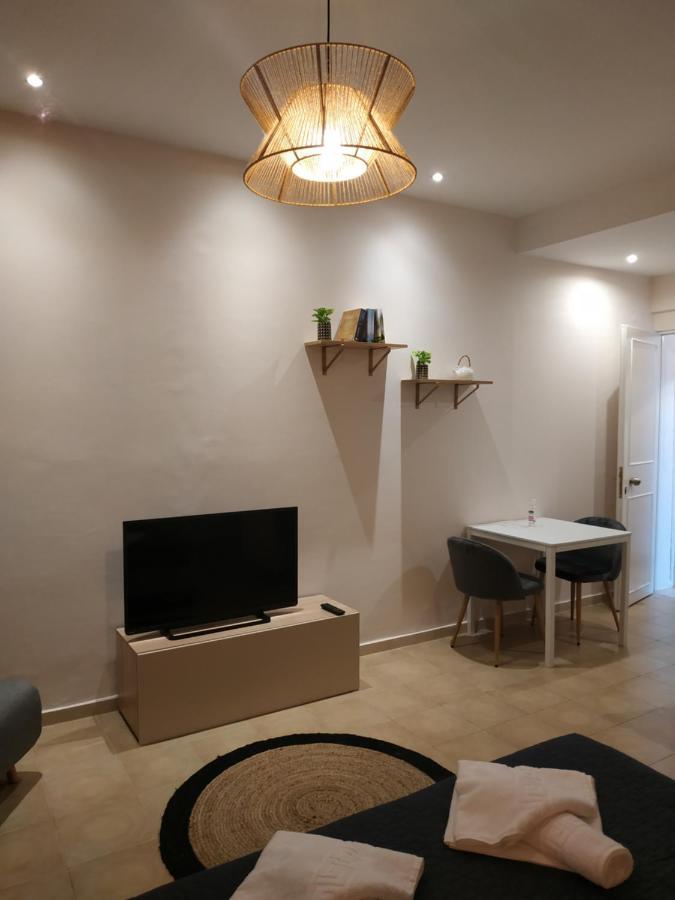 Elthimia'S Apartment Poros Town Luaran gambar